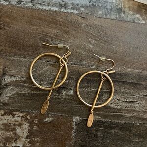 Kendra Scott earrings